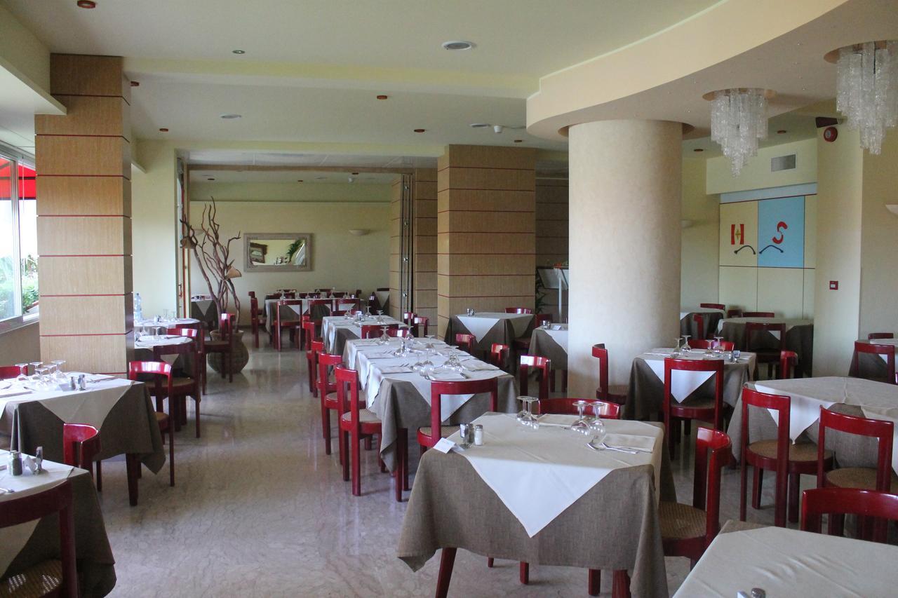 Hotel Silvi Silvi Marina Extérieur photo